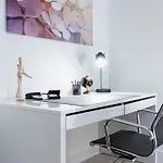 Mola Apartments-historische Im Bachviertel Zentrum Fuer 3 Personen-gratis Parkplatz-highspeed Wlan-auch Fuer Langzeit Geeignet هيردكه