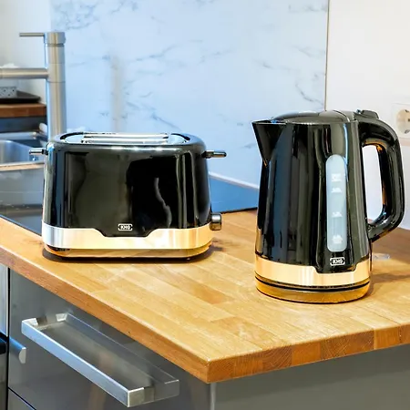 Apartament Mola Apartments-historische Im Bachviertel Zentrum Fuer 3 Personen-gratis Parkplatz-highspeed Wlan-auch Fuer Langzeit Geeignet *