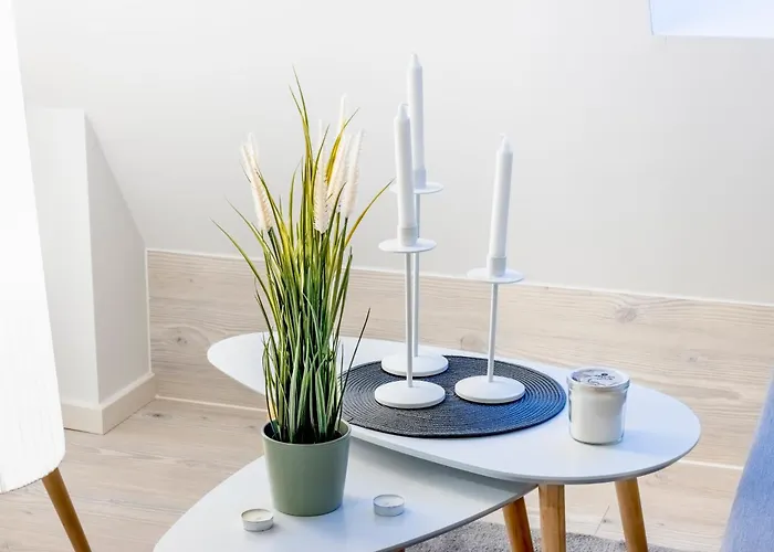 Mola Apartments-historische Im Bachviertel Zentrum Fuer 3 Personen-gratis Parkplatz-highspeed Wlan-auch Fuer Langzeit Geeignet *