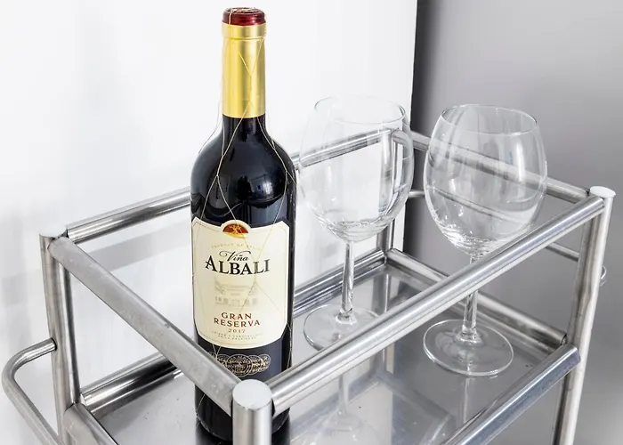 Mola Apartments-historische Im Bachviertel Zentrum Fuer 3 Personen-gratis Parkplatz-highspeed Wlan-auch Fuer Langzeit Geeignet